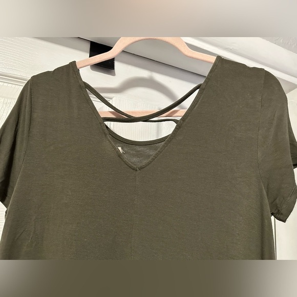 Mossimo Women’s cross-cross back Short sleeved Dress - Picture 5 of 5